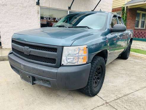 2008 Chevy Silverado 1500 - Dual Exhaust - AUX - Tinted Windows for sale in Nashville, TN