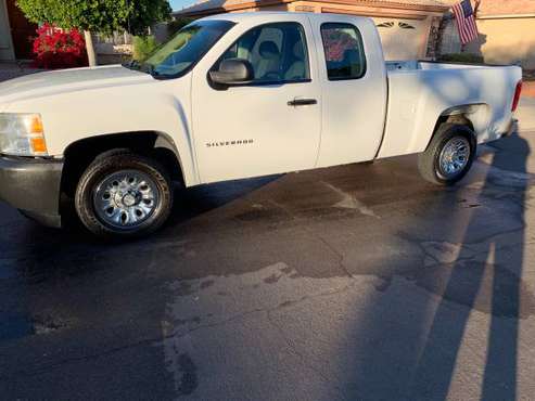 2011 Chevy Silverado 1500 extended cab Short bed - cars & trucks -... for sale in Glendale, AZ