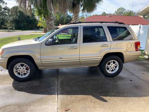 Jeep Grand Cherokee - cars & trucks - by owner - vehicle automotive... for sale in Palm Coast, FL