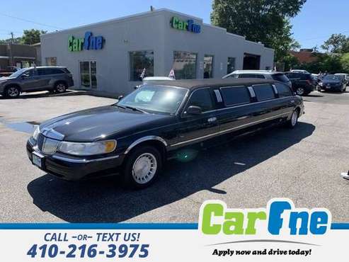*2000* *Lincoln* *Town Car* *Executive 4dr Sedan w/ Limousine... for sale in Essex, MD