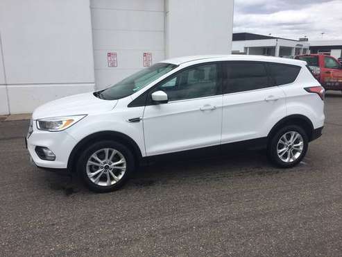 FORD ESCAPE SE FOUR DOOR SUV 2017 - - by dealer for sale in Monticello, MN