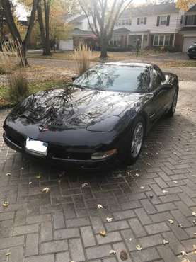 Mint 1998 Corvette - cars & trucks - by owner - vehicle automotive... for sale in Wilmette, IL