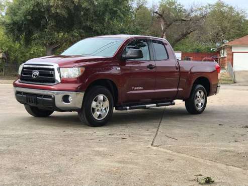 2010 Toyota Tundra 1 Owner for sale in Grand Prairie, TX