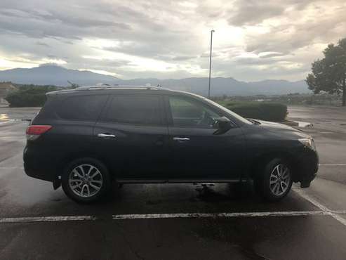 2016 Nissan Pathfinder 4x4 7 Passenger - Hail Storm Special! - cars... for sale in Colorado Springs, CO