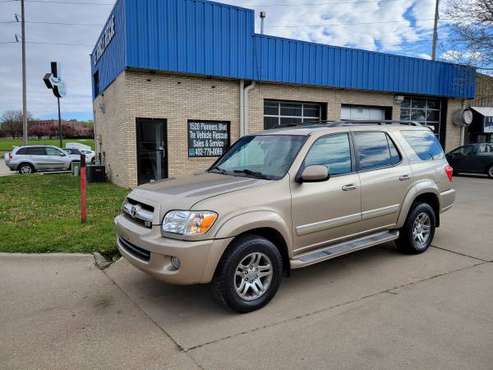 2005 Toyota Sequoia Limited - - by dealer - vehicle for sale in Lincoln, NE