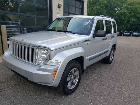2008 JEEP LIBERTY SPORT 4WD,, Clean carfax for sale in Minneapolis, MN
