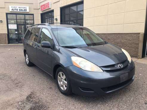 2007 Toyota Sienna LE One Owner 145XXX Auto starter & Auto Slide for sale in Saint Paul, MN