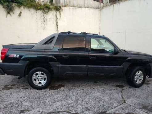 2003 Chevrolet Avalanche for sale in Warrenton, OR