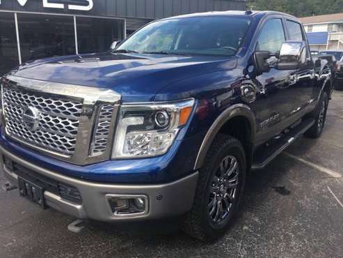 2017 Nissan Titan XD 4x4 Diesel Crew Platinum Reserve Text Offers T... for sale in Knoxville, TN