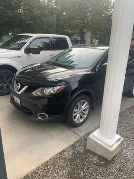 2017 Nissan Rogue Sport - cars & trucks - by owner - vehicle... for sale in Aldergrove, WA