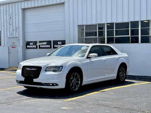 2016 CHRYSLER 300 S AWD - LOW MILES - - by dealer for sale in Decatur, IL