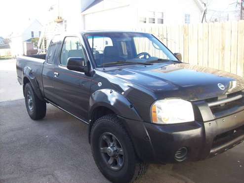 2004 nissan frontier XE 6ft - cars & trucks - by owner - vehicle... for sale in Spring Lake, MI