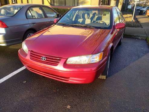 1998 Toyota Camry - cars & trucks - by owner - vehicle automotive sale for sale in Hillsboro, OR