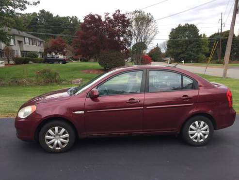 Hyundai Accent 2007 for Sale for sale in Tewksbury, MA