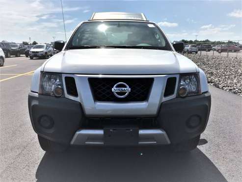 2015 Nissan Exterra 4x4 Loaded LIKE NEW 100% CARFAX - cars & trucks... for sale in Port Monmouth, NY