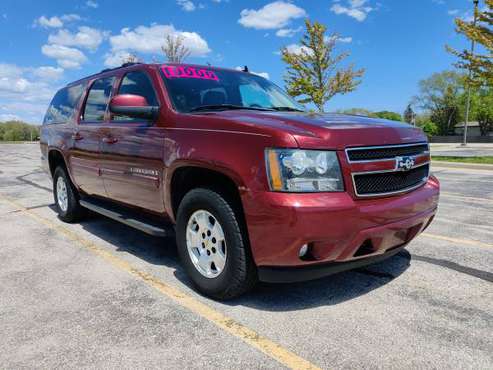 2009 CHEVY SUBURBAN LT - - by dealer - vehicle for sale in Waukesha, WI
