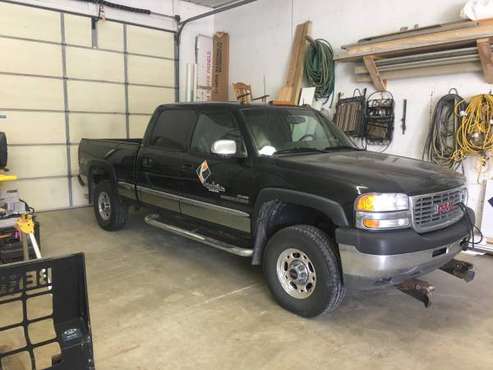 2002 GMC Duramax 2500 Crew cab - cars & trucks - by owner - vehicle... for sale in Green Bay, WI