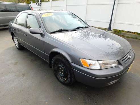 1999 TOYOTA CAMRY LE SEDAN~4CYL~AUTOMATIC - cars & trucks - by... for sale in Barre, VT