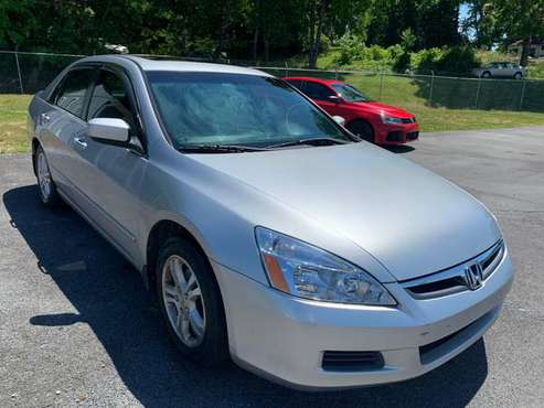 2007 Honda Accord - cars & trucks - by dealer - vehicle automotive... for sale in Johnson City, TN