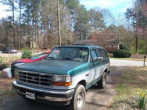 1996 Ford Bronco XLT 4x4 -- Only 116k miles - cars & trucks - by... for sale in Atlanta, GA