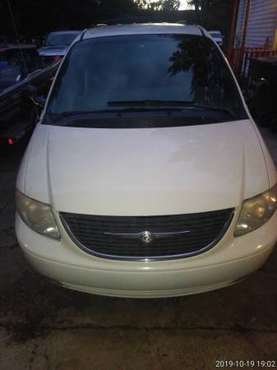 2003 Chrysler town and country for sale in Lowell, MI