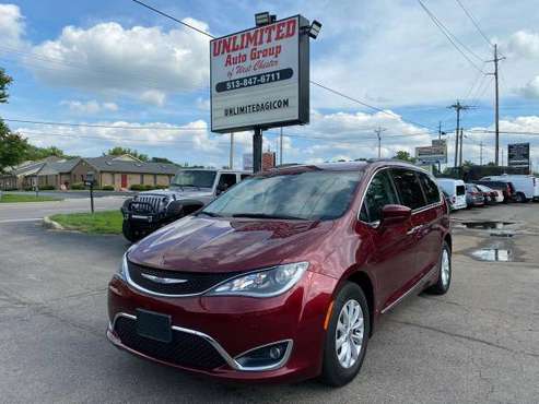 2017 Chrysler Pacifica Touring L 4dr Mini Van - cars & trucks - by... for sale in West Chester, OH