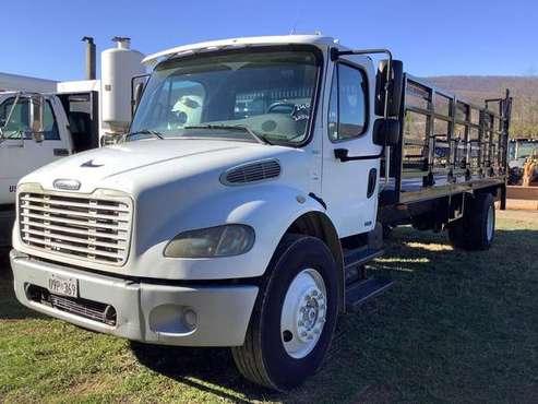 2004 Freight liner Flat Bed - - by dealer - vehicle for sale in Falconer, NY