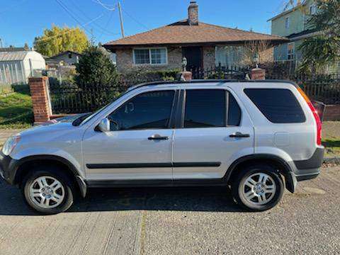 2002 Honda CR-V Manual Transmission, 4WD - cars & trucks - by owner... for sale in Seattle, WA