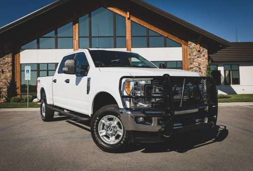 2017 Ford F-250SD XLT! Clean Carfax - - by for sale in Troy, MO