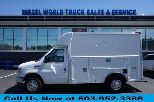 2015 Ford E-Series Chassis Diesel Trucks n Service for sale in Plaistow, NH