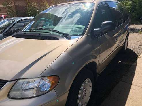 2004 CHRYSLER TOWN AND COUNTRY for sale in MICHIGAN AND TELEGRAPH, MI