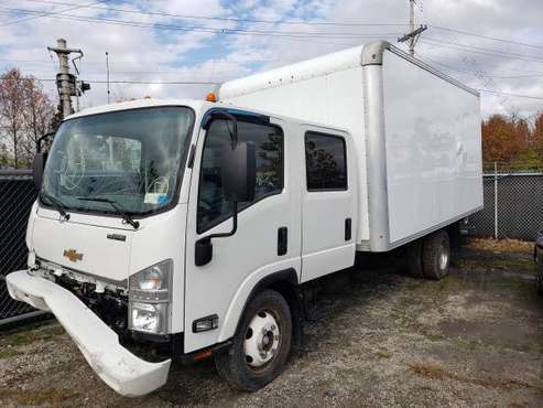 2016 CHEVROLET 4500 LCF CREW CAB........SALVAGE - cars & trucks - by... for sale in Louisville, KY