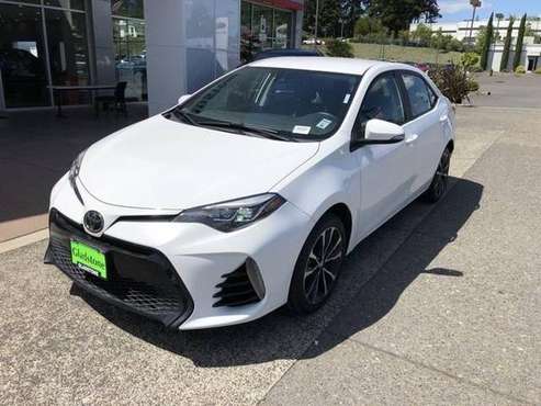 2018 Toyota Corolla SE CALL/TEXT - - by dealer for sale in Gladstone, OR