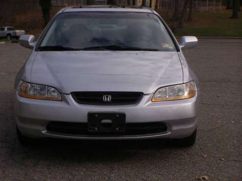 2000 HONDA ACCORD LX C OUPE - cars & trucks - by owner - vehicle... for sale in Edison, NJ
