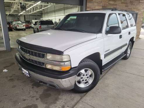 2001 CHEVROLET TAHOE - - by dealer - vehicle for sale in MILWAUKEE WI 53209, WI