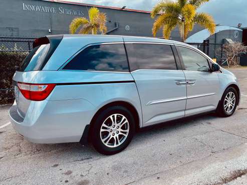 2011 HONDA ODISSEY - - by dealer - vehicle automotive for sale in Miami, FL