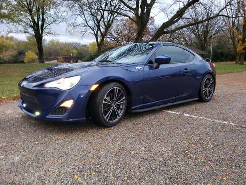 2013 Scion FRS 6 speed - cars & trucks - by owner - vehicle... for sale in Burlington, IL