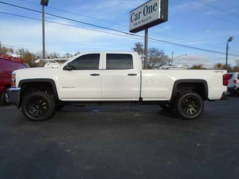 2018 CHEVROLET 2500 - CREW CAB - 4X4 - ONE OWNER!! - cars & trucks -... for sale in Murfreesboro, TN