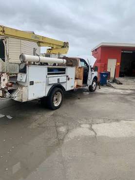 BUCKET TRUCK FORD F550 - cars & trucks - by owner - vehicle... for sale in Palmetto, FL