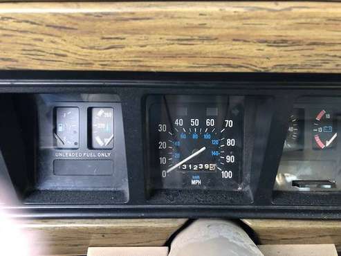 1990 Jeep Grand Wagoneer WOW!! - cars & trucks - by owner - vehicle... for sale in Gloucester, MA