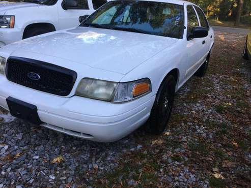 2011 Ford Crown Victoria Police Interceptor - cars & trucks - by... for sale in Chattanooga, TN