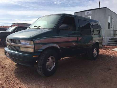 1997 Chevy AWD Astro van for sale in West Chicago, IL