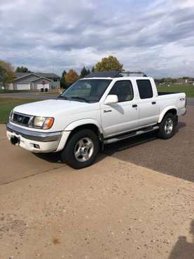 2000 Nissan Frontier 4X4 for sale in Chippewa Falls, WI