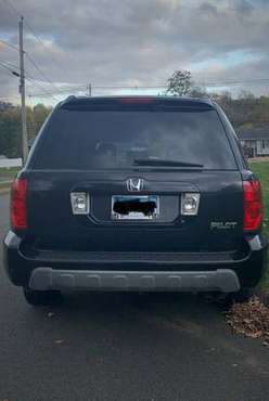 FS: Honda Pilot 2003 - cars & trucks - by owner - vehicle automotive... for sale in Wallingford, CT