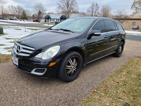 2006 Mercedes R500 4matic 122k - cars & trucks - by owner - vehicle... for sale in Minneapolis, MN