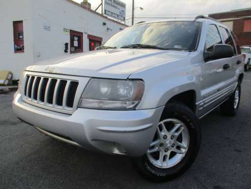 2004 Jeep Grand Cherokee Limited V8 **Sunroof/Leather & Clean... for sale in Roanoke, VA