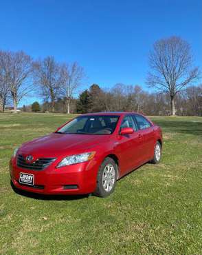 2008 Toyota Camry Hybrid - cars & trucks - by owner - vehicle... for sale in New Cumberland, WV
