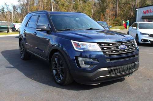2017 Ford Explorer XLT FWD Blue Jeans Metallic for sale in Gainesville, FL