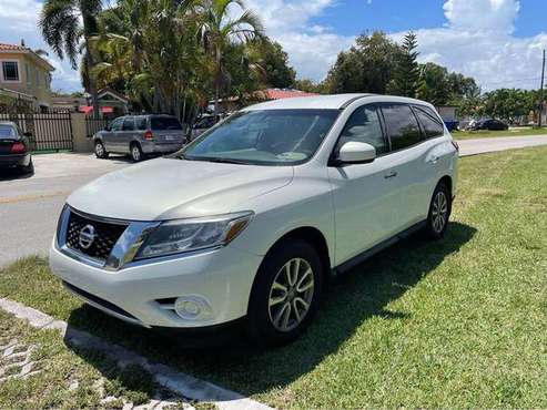 2014 Nissan Pathfinder for sale in Miami, FL
