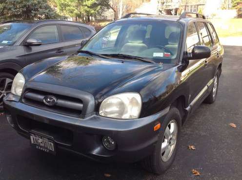 Hyundai SantaFe 2005 - cars & trucks - by owner - vehicle automotive... for sale in Ballston Spa, NY